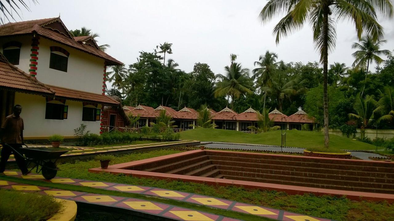 Deepanjali Wellness & Retreat Hotell Thanniyam Exteriör bild