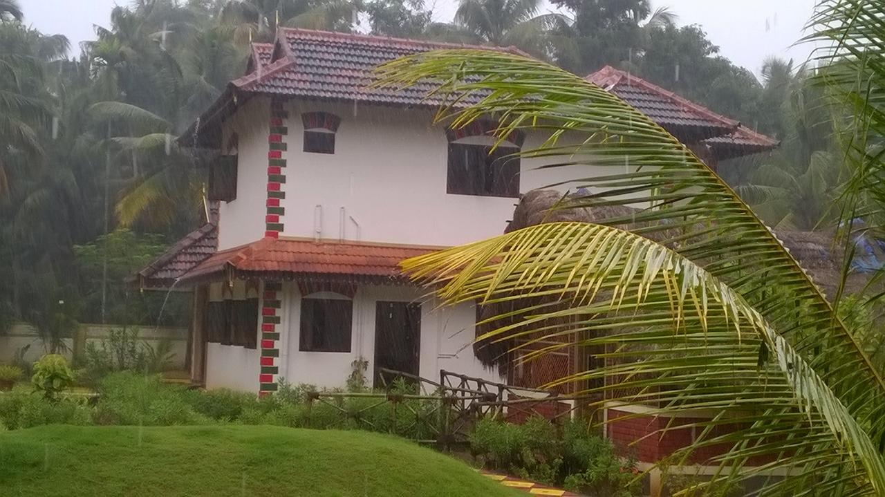 Deepanjali Wellness & Retreat Hotell Thanniyam Exteriör bild