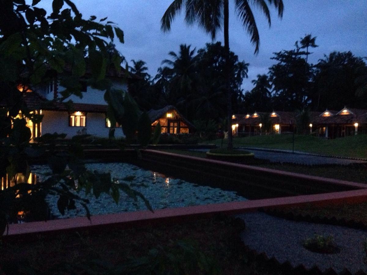 Deepanjali Wellness & Retreat Hotell Thanniyam Exteriör bild